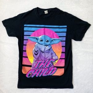 Star Wars Mandalorian T-Shirt size Small